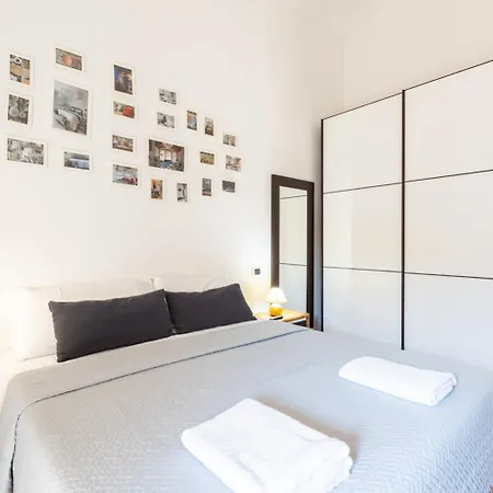 Ella's Flat * Όλμπια